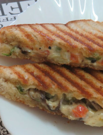 Mushroom Green Peas Sandwich