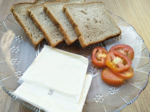 Prep for tomato cheese sandwich