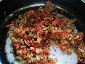 Onion, Tomato, Corianger, Chilli mix for Eggs Kejriwal
