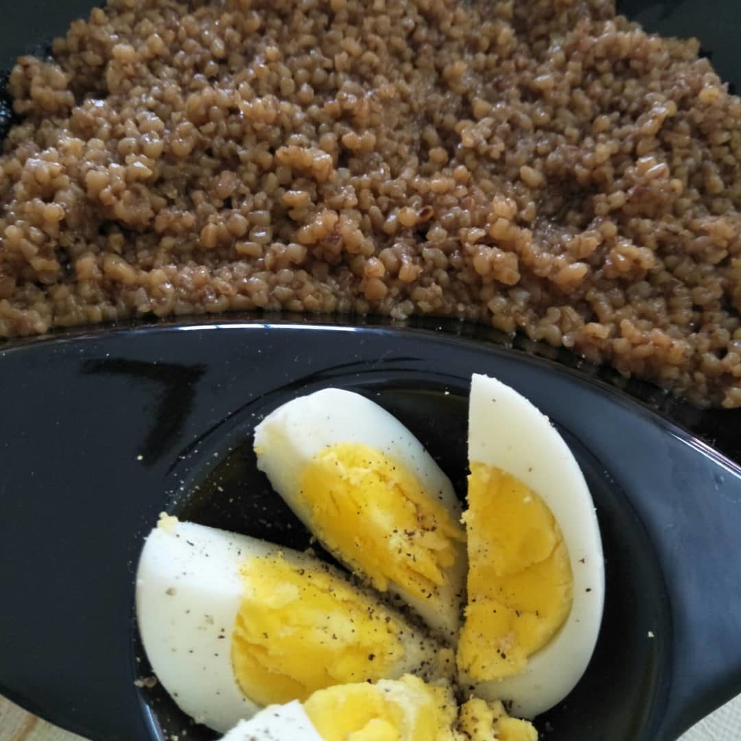 daliya and egg